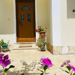 Miranda's & , Sarandë Albania